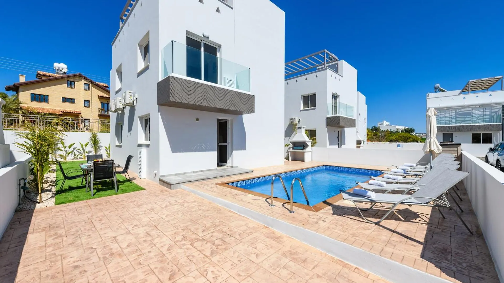 Nissini Villa #4 Ayia Napa