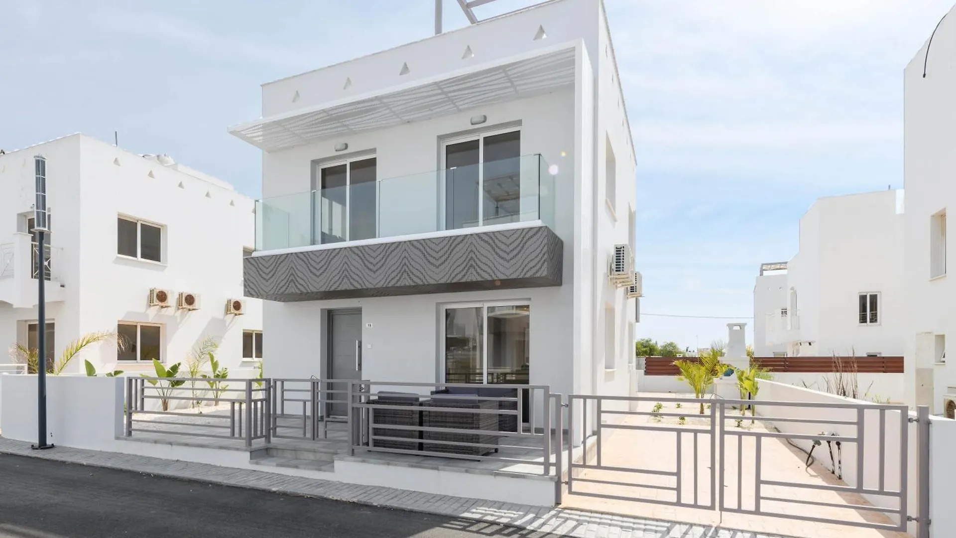 Nissini Villa #4 Ayia Napa 0*,  Kypr
