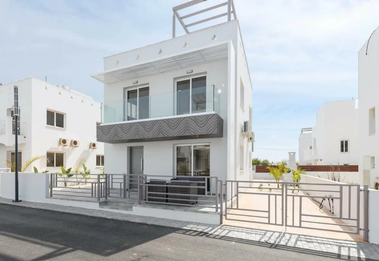 Nissini Villa #4 Ayia Napa