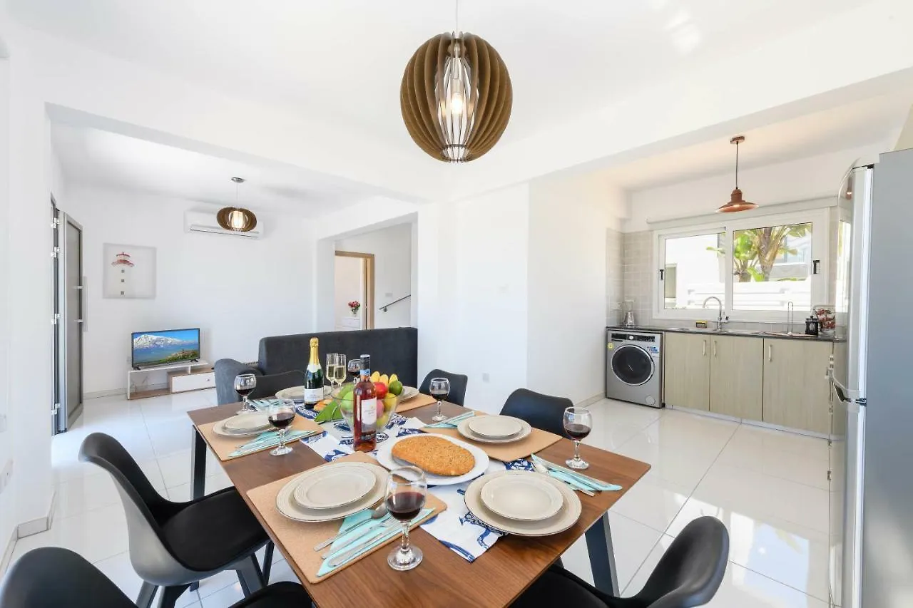 Nissini Villa #4 Ayia Napa